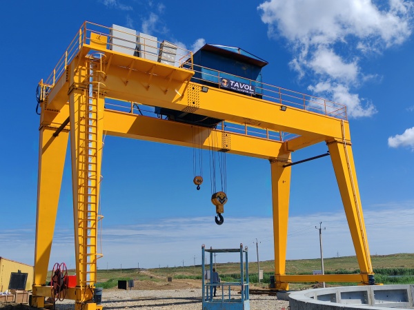 High-Quality MG Gantry Cranes Successfully Commissioned for State-Owned Metro Infrastructure Project in Azerbaijan