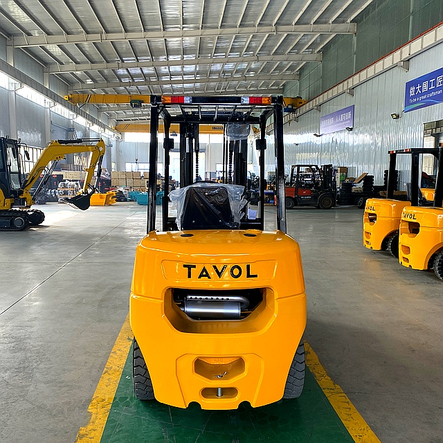 4 Ton Diesel Forklift CPCD40 - Tavol Group