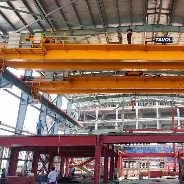 Process Cranes for The Steel Factory with Lifting Ladle with Popular Model 50t, 70t, 100t, 200t 