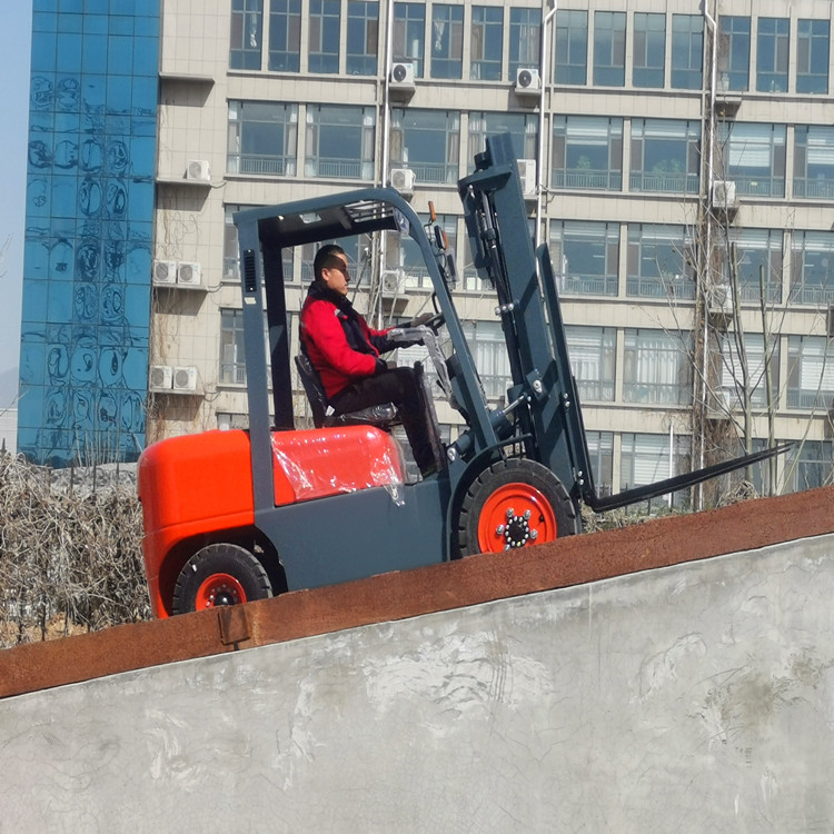 forklift supplier