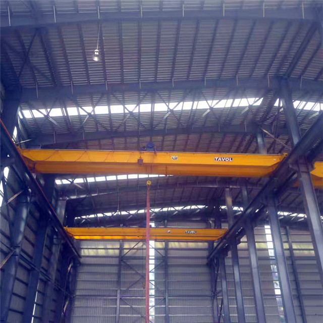 Tavol Brand QD Heavy Duty Model Double Girder Overhead Cranes Suitable in Busy And Heavy Duty Working Environment